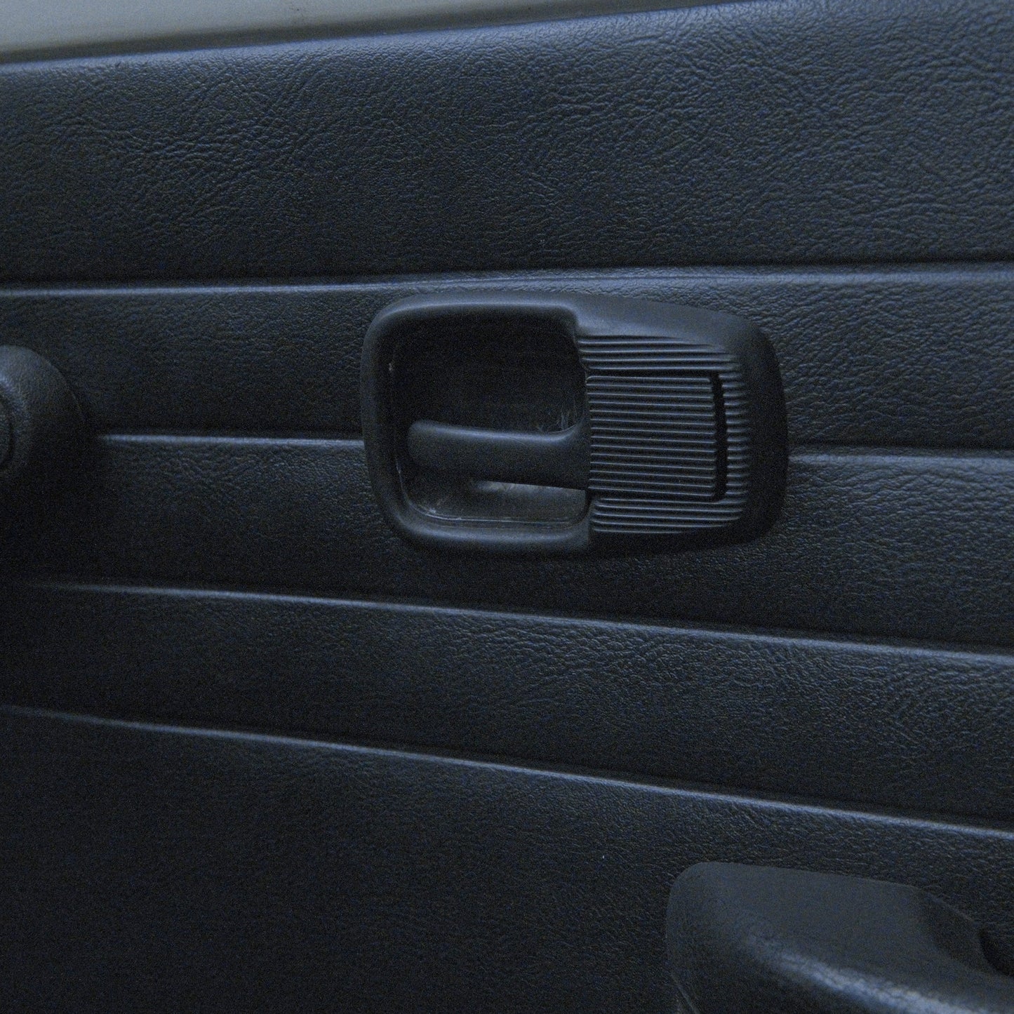 Volkswagen Beetle Classic – Sakura Edition | Japan Export